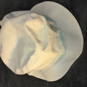 Adidas bucket hat